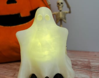 Glow-in-the-Dark Ghost Tea Light Holder: Halloween LED Decor