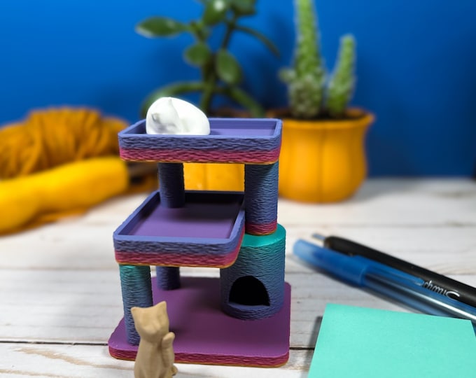 Cat Tree Desk Buddy – Miniature 3D Printed Office Decor