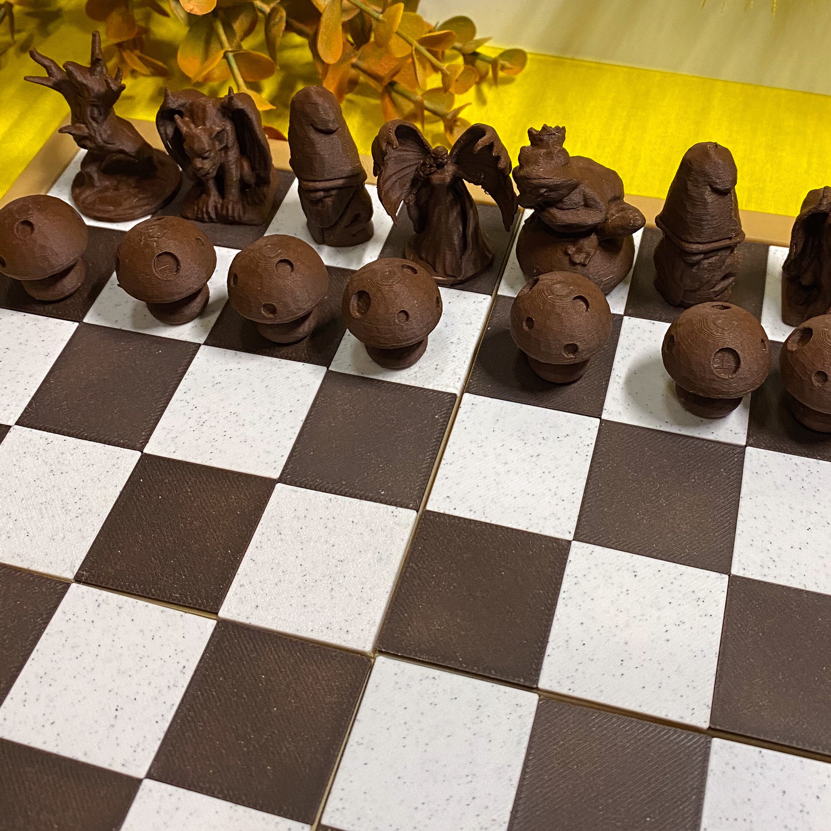 ボードゲーム チェス「MINIATURE ANIMAL CHESS SET」 Animal Chess Set - Chinese Mice Chess Set - Antique White