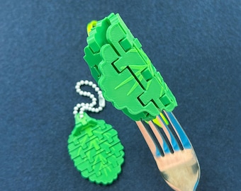 Flexi Lettuce Keychain - 3D Printed Articulated Green Leaf Bag Charm, Fidget Toy