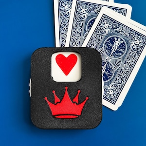 Euchre Trump Suit Tracker - 3D Printed Rotating Card Game Accessory, Magnetic Suit Indicator for Family Game Night, Euchre Fans