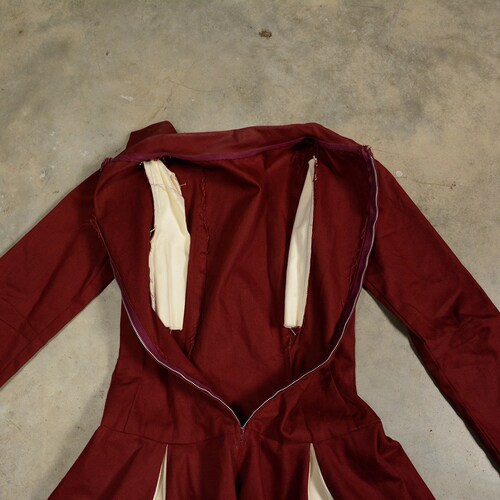Vintage 40s 50s circle skirt dress majorette cheerleader long sleeve knee length burgundy maroon 1940 shops 1950 women vintage S small