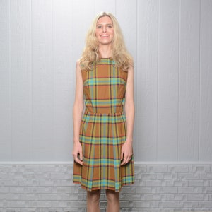 vintage 60s romper playsuit shorts dress Glenbrooke plaid green blue brown sleeveless knee length 1960 women vintage mod Twiggy