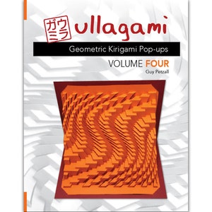 Op de afbeelding: Een boekomslag met de titel "ullagami Geometric Kirigami Pop-ups Volume FOUR" door Guy Petzall. De omslag heeft een rood en oranje geometrisch ontwerp.