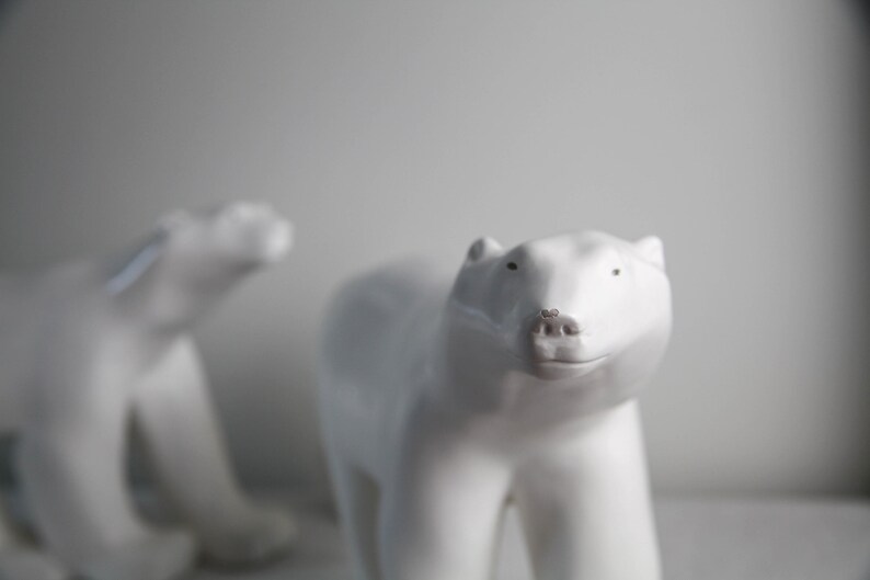 Pair of polar bear sculptures by Christopher Guy image 10