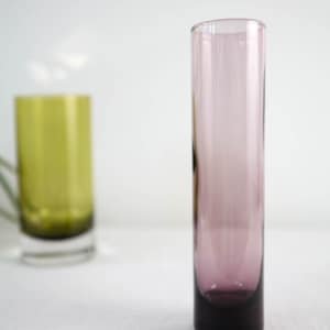 Vintage MCM Scandinavian modern cylindrical purple glass vase