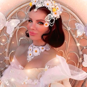 Daisy Dreamy Blossom Crown and Necklace Set | Spring Floral Accessory | Whimsical Wedding Ensemble