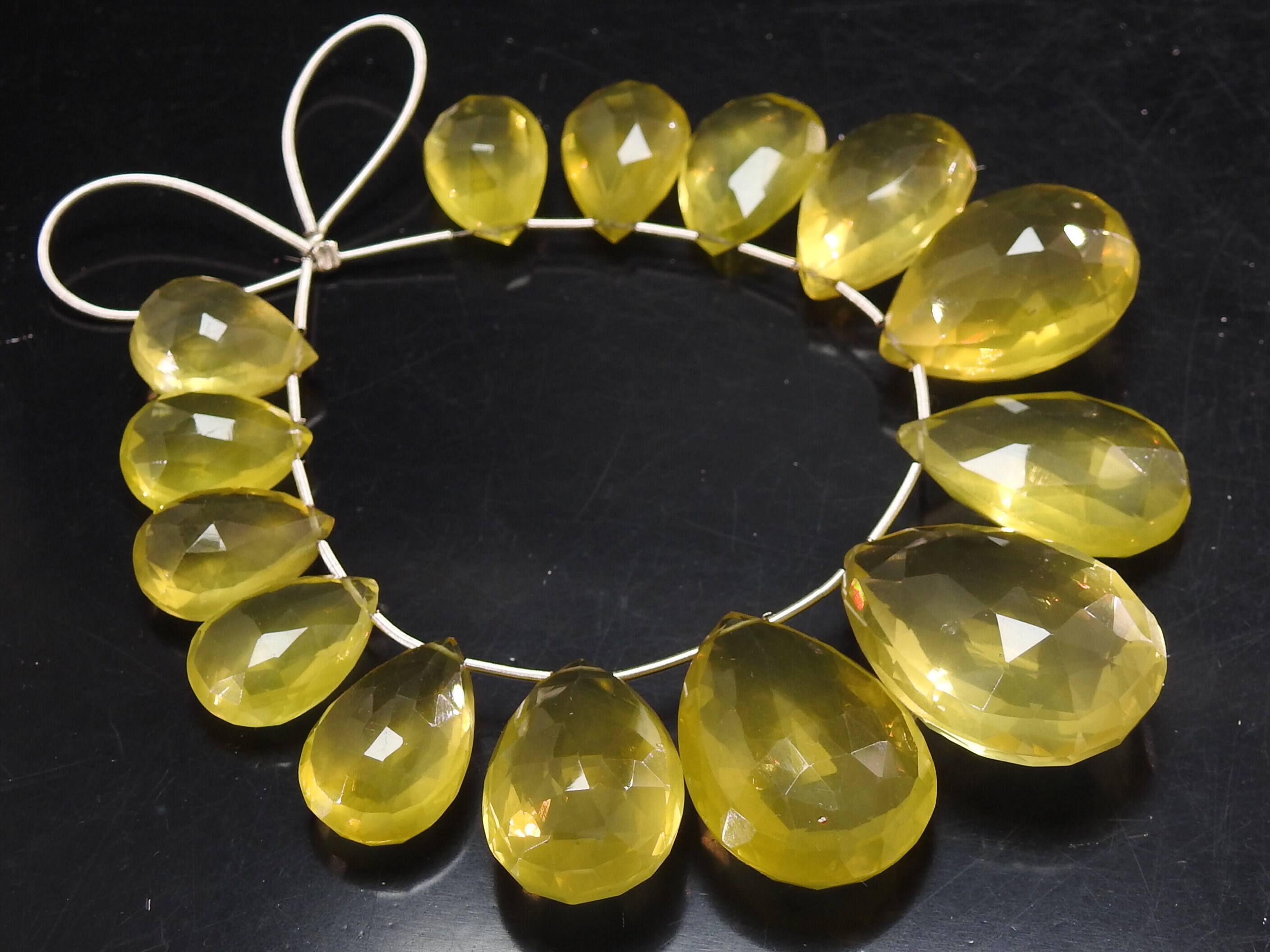 レモンクォーツ ティアドロップ ルース C クォーツ（レモンクォーツ