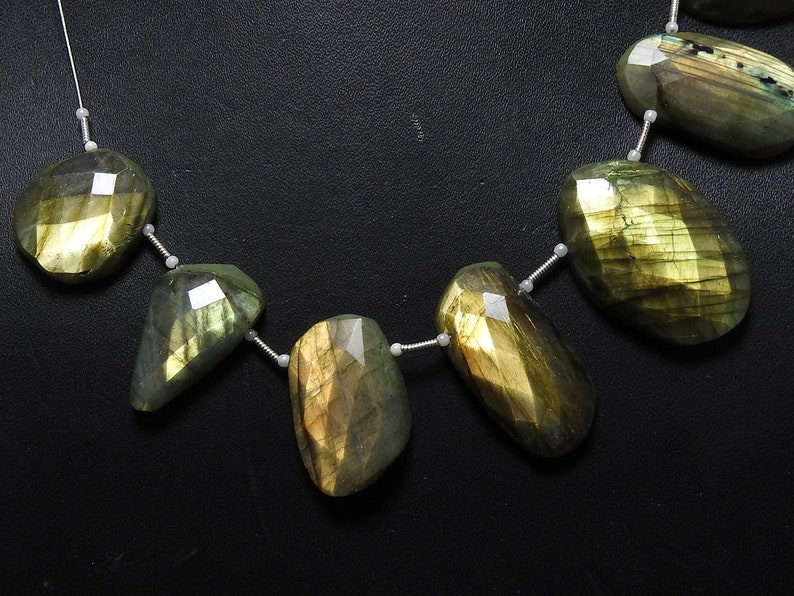 LABRADORITE 1.Strand 9 Pcs Faceted Fancy Shape Briolettes One Side Finished 100/% Natural Beautiful Quality Discounted Price New Arrival