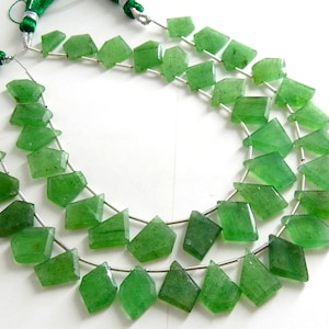 14Piece Strand Green Aventurine Faceted Fancy Briolette,Hut,Pantagon,Trapezoid,Marquise,Crown Cut Teardrop 16X10To13X9MM Approx (BSJ)BR6