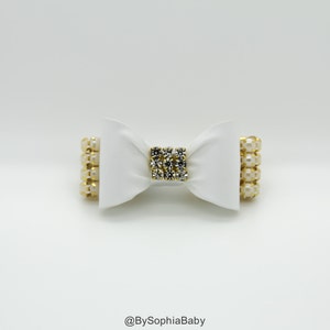 Baby Bow Hair Clip, White Bow Hair Clip, White baby Hair Clip, Rhinestone Hair Clip, Baby Hair Clip, Toddler Bow Hair Clip, 975