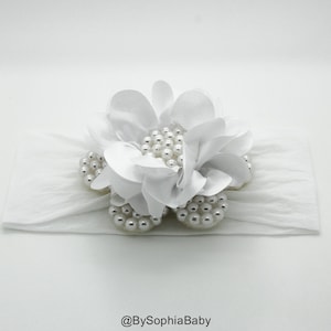 Baby Headband, White Pearl Flower Headband, Baby Flower Headband, Baby Headband, Big Flower Headband, Flower Girl Headband, 1040