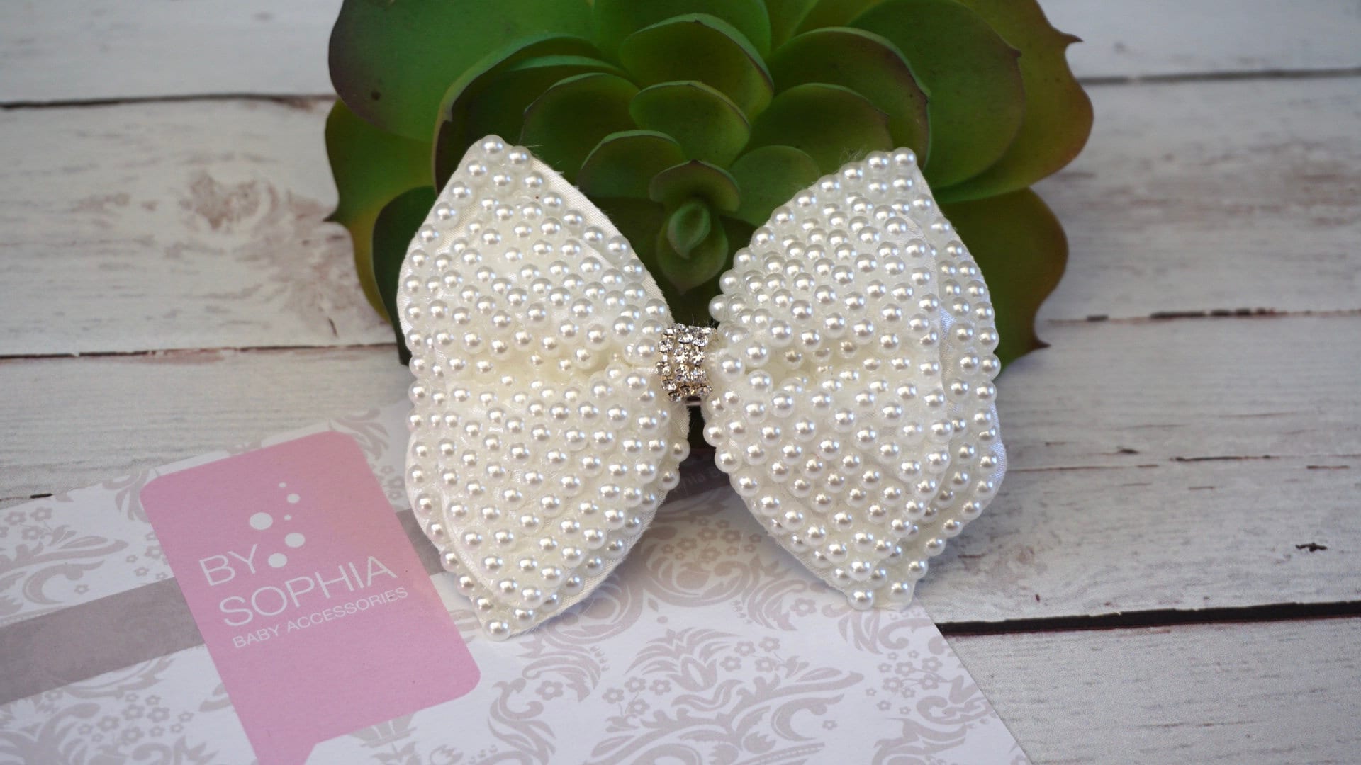 Pearl Bow Hair Clip at Rs 15/piece, Hair Bows in Ghaziabad