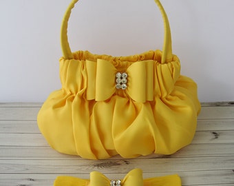 Yellow Bow Baby Handbag, Flower Girl Purse, Baby Toddler Yellow Purse, Yellow Baby Bow purse, Photo Prop, Yellow Bow Handbag, 687