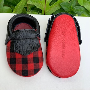 CHRISTMAS PLAID Red Bottom Moccasins, Baby Black and Red sole Fringe Moccasins, Baby Leather Shoes, Toddler Moccasins, Red Baby Moccs