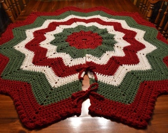 Handmade Large Crochet Christmas Tree Skirt with Bobble Edge, Xmas Tree Skirt, Retro Tree Skirt - 52”