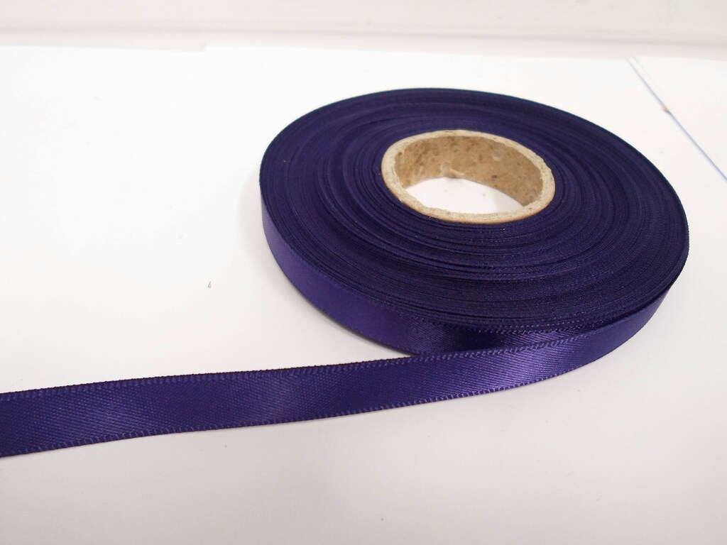 Rotolo Nastro Satinato Double-Face Viola - 4 Larghezze (3, 10, 16, 25 Mm) X 50 Metri, Per Regali, Matrimoni E Fai Da Te