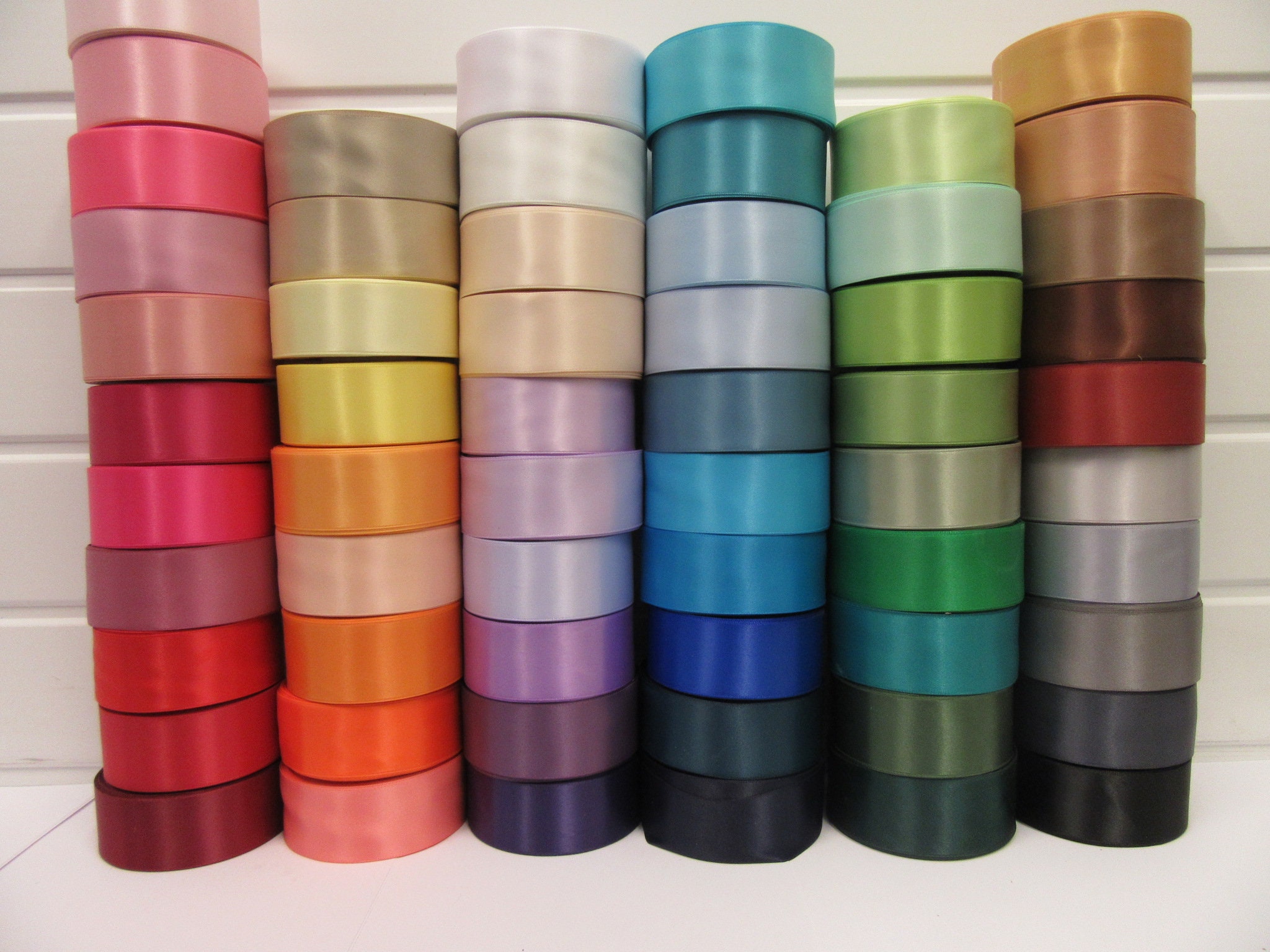 38 mm doppelseitiges Satinband, 2 Meter oder 25 Meter 3,8 cm Zierband von Beautiful Ribbon