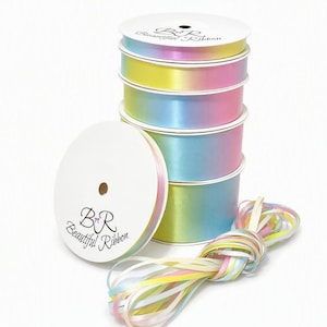 Nastro di raso con stampa unicorno arcobaleno pastello chiaro da 3 mm 10 mm 15 mm 25 mm 38 mm 50 mm 2 o 25 metri Doppia lamina sfumata 1/8" 3/8" 5/8" 1" 1,5" 2"