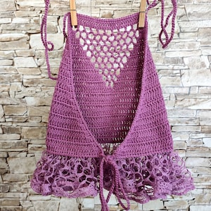 Crochet ruffle top Bella for little girls in dry rose Photoshoot outfit for little girls Toddler / kids halter top