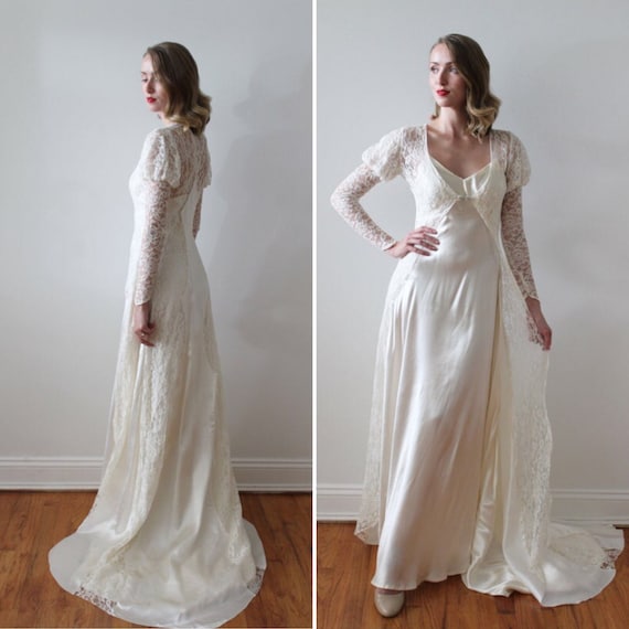Vintage 1930's Lace Long Sleeve Bridal Jacket with