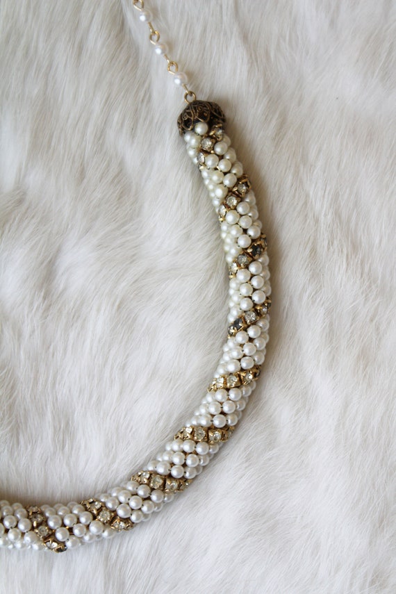 Vintage Faux Pearl and Crystal Necklace - image 7