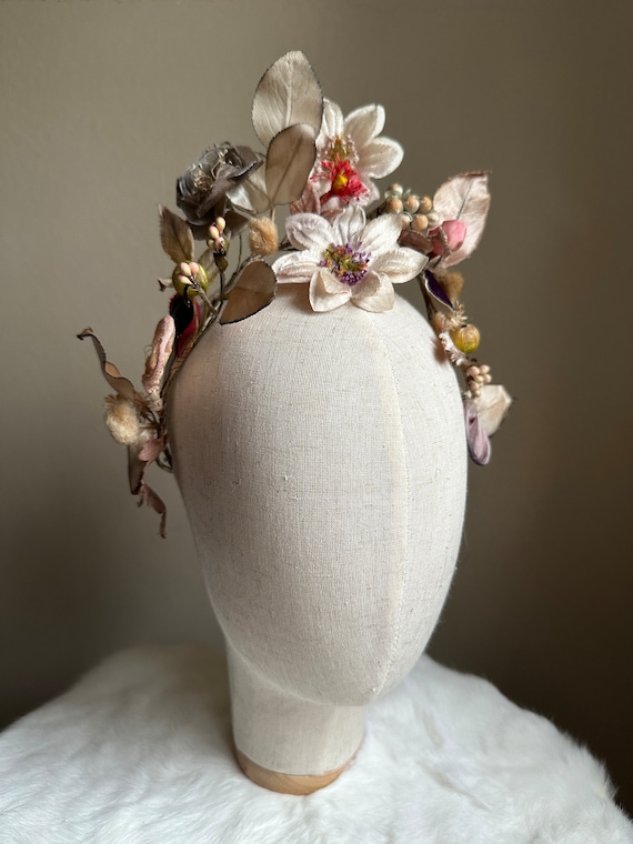 Vintage Custom Wire 3D Millinery Floral Wreath Hea