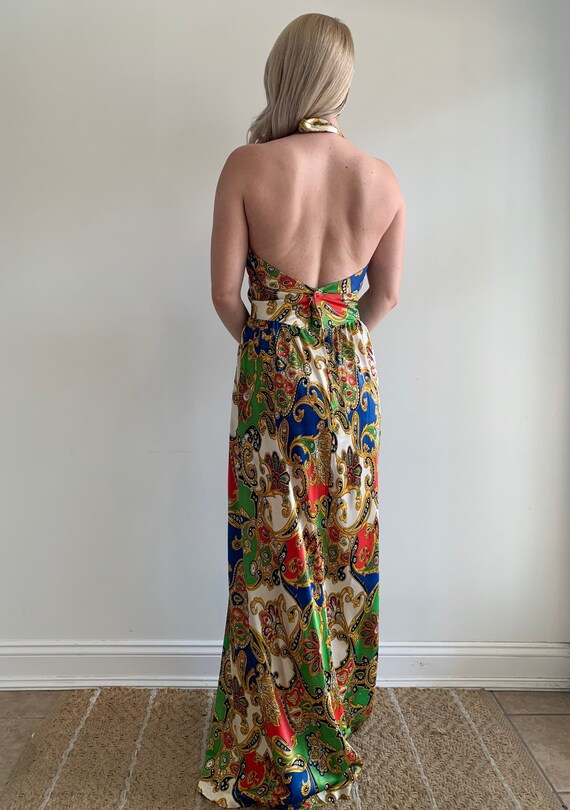 Vintage 1970's Bold Paisley Print Halter Maxi Dre… - image 8