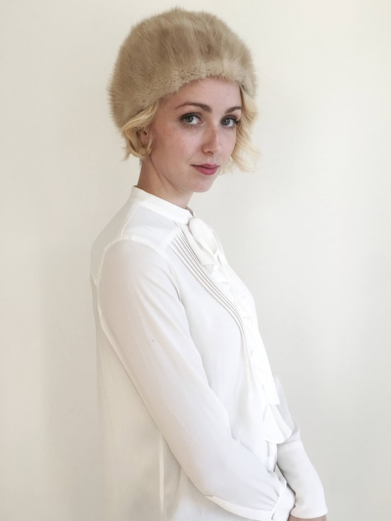 Vintage Blonde Mink Fur Winter Hat - Winter Weddi… - image 1