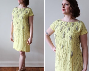 Vintage jaren 1960 Betty Goodman Bleke Chartreuse toon Kralen Crêpe Jurk