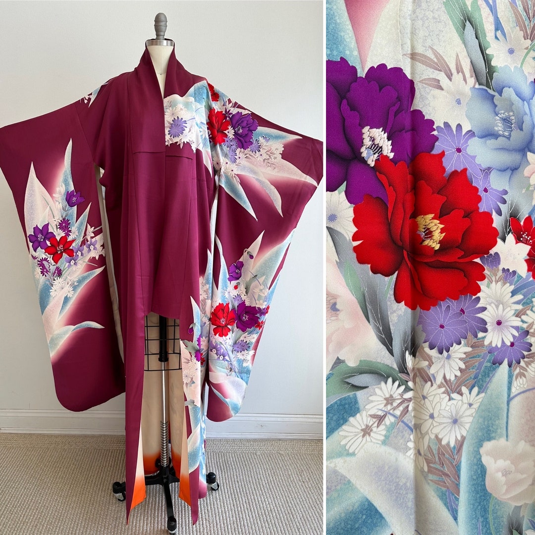 1930s Floral Hand Painted Silk Red Kimono