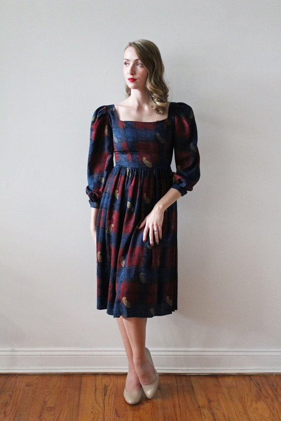 Vintage 1980's Maroon and Navy Party Dress with P… - image 3