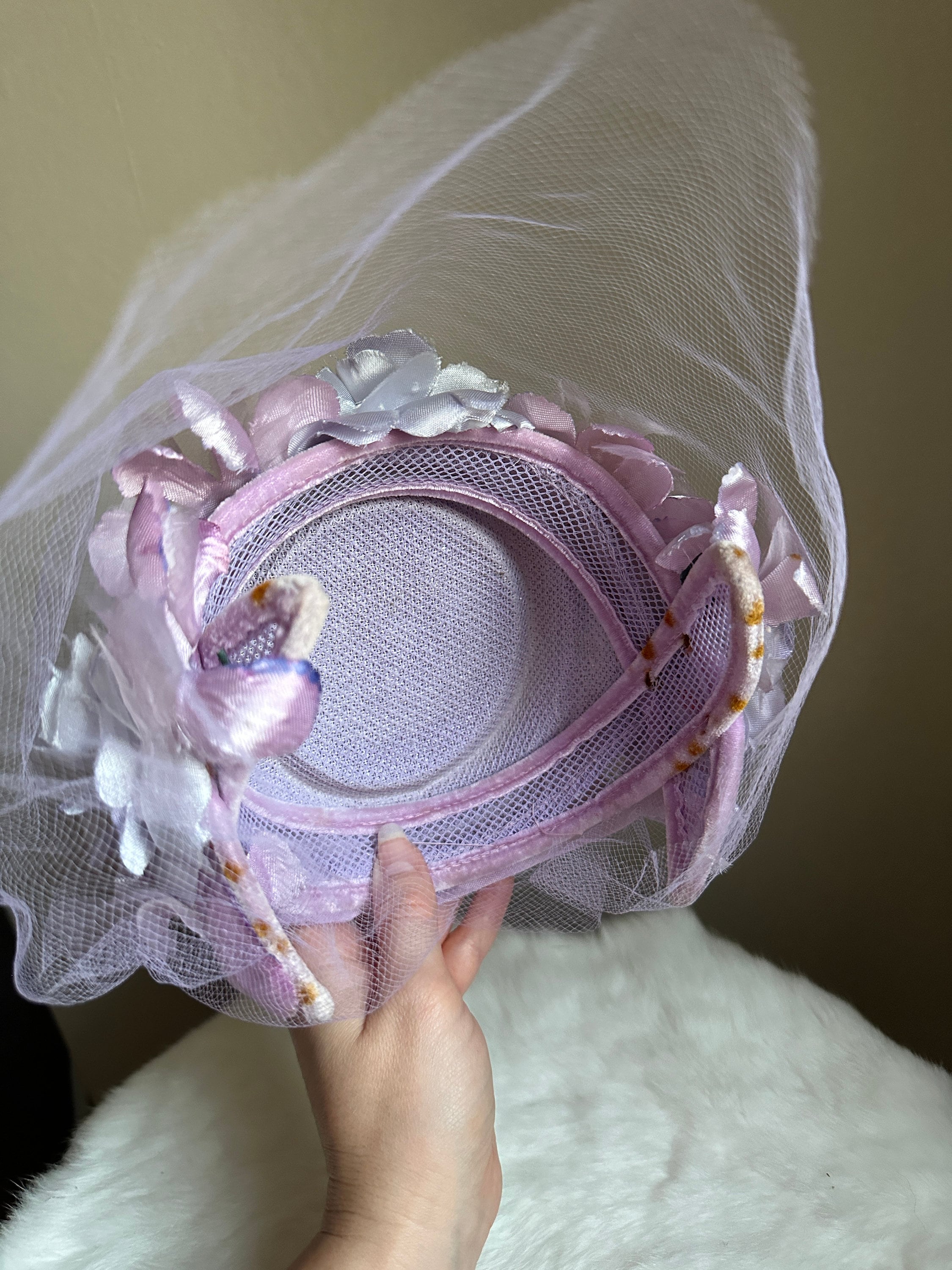 Vintage 1950s Purple Fascinator With Birdcage Veil, Velvet  display picture 3