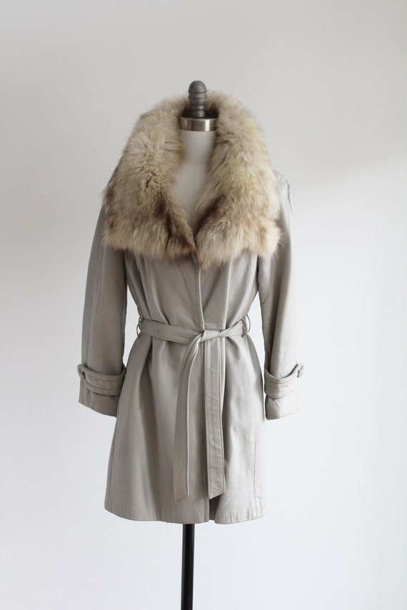 Vintage 1970s Light Gray Leather Wrap Coat with Silver Fox Fur | Etsy