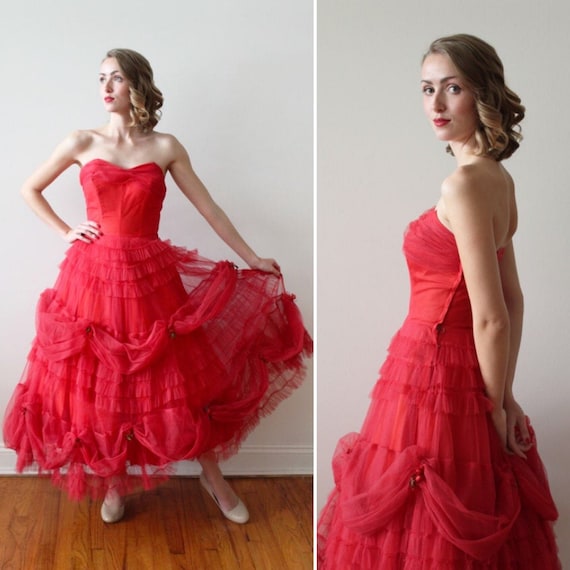 SALE | Was 415 | Vintage 1950s Red Tulle Prom Dre… - image 1