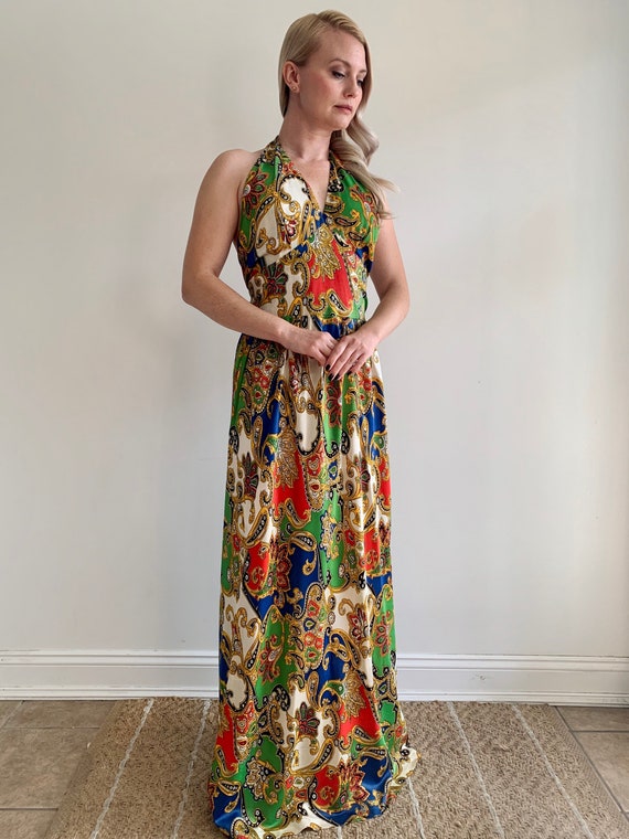 Vintage 1970's Bold Paisley Print Halter Maxi Dre… - image 2