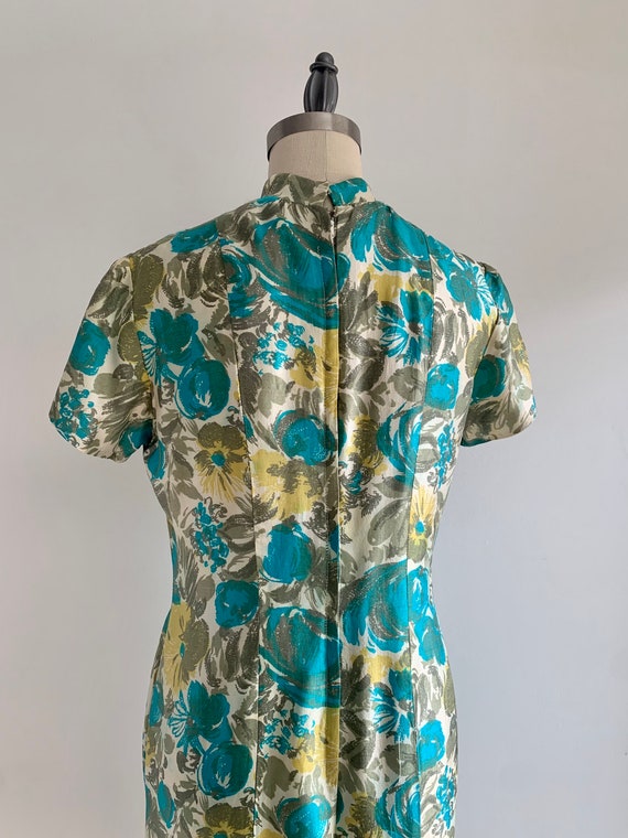 Vintage 1940s -1960s Mod Silk Floral Cheongsam wi… - image 6