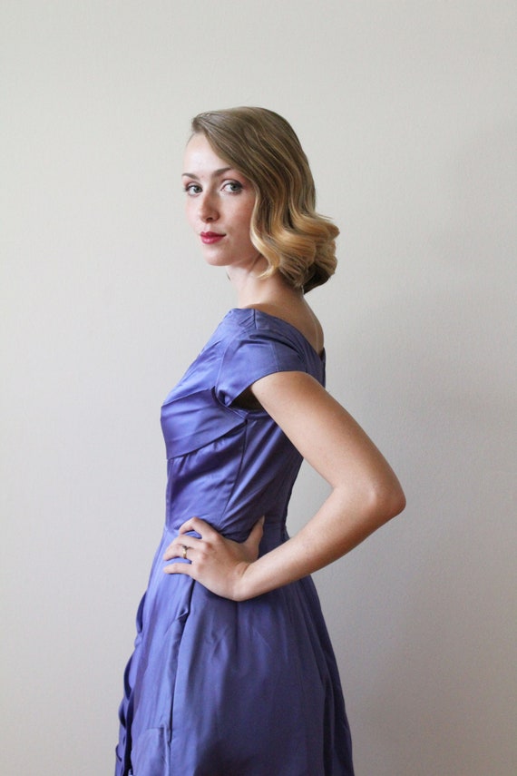 Vintage 1960's Violet / Blue Satin Party Dress wi… - image 10