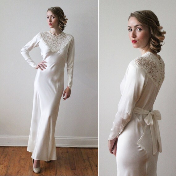 Vintage Satin Wedding Dresses with Sleeves