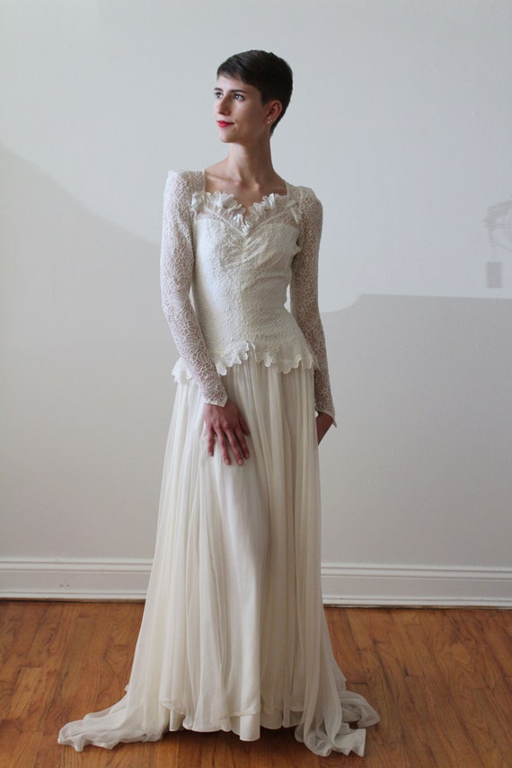 Vintage 1930s Long Sleeve Silk Lace and Chiffon W… - image 2