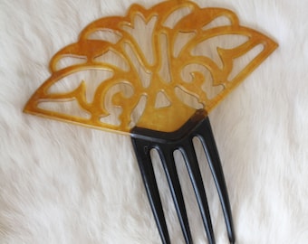 Vintqge Hair Comb Lucite Victorian Style Amber Color Mantilla Antique Dark Amber Lucite / Celluloid Art Deco Mantilla Hair  main image 3