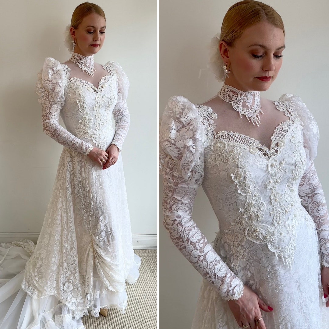 Vintage 1990s Long Sleeve Lace Wedding Gown With Illusion - Etsy