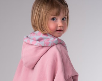 子供用ポンチョ（PDF型紙）MARA＆リバーシブルパンツ（FIOCCO） – セット74/80～134/140