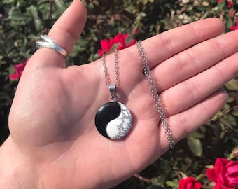 Howlite Yin Yang Etsy