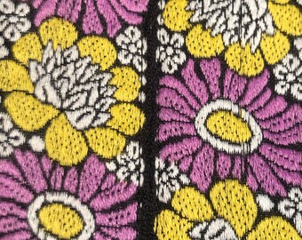 Vintage Guitar Strap – Seatbelt Strap – ‘Heliotrope’ in Purple and Yellow