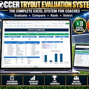 Peut inclure: Un système d'évaluation des essais de football affiché sur deux écrans d'ordinateur portable, présentant un tableau de bord Excel avec les classements des joueurs, les décisions d'effectif et les vérifications de sélection.
