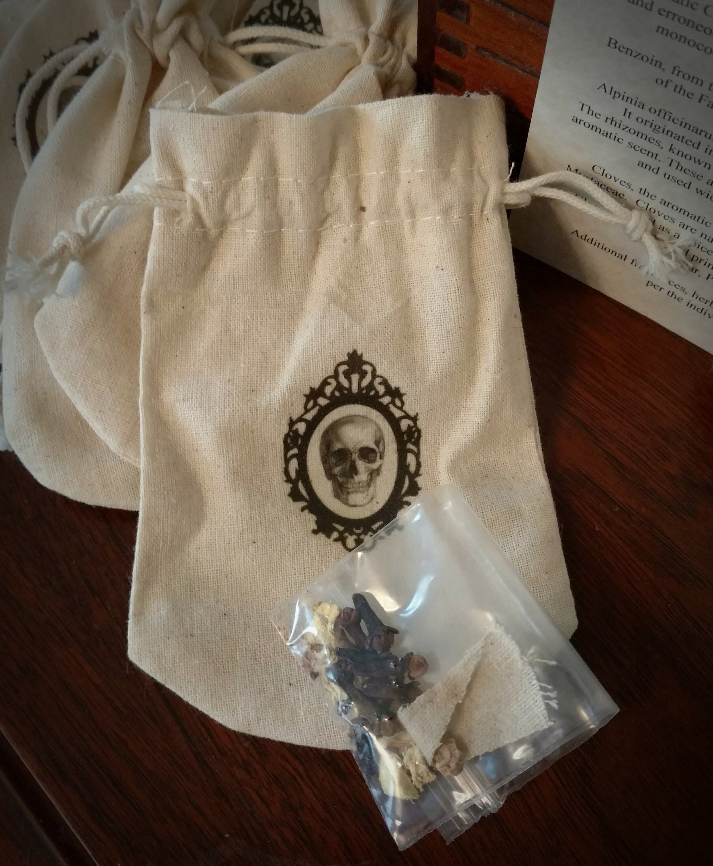 Plague Bag Pocket Full of Posies Etsy