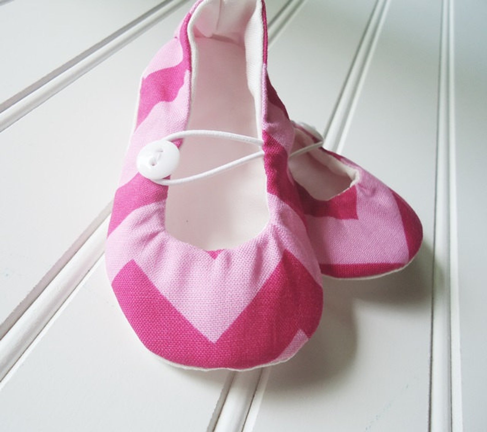 ballet flat slippers - pink chevron {size 3 months}