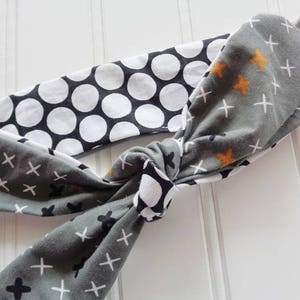 LIBBY Reversible Headband - X&#39;s on Gray & Dots on Black