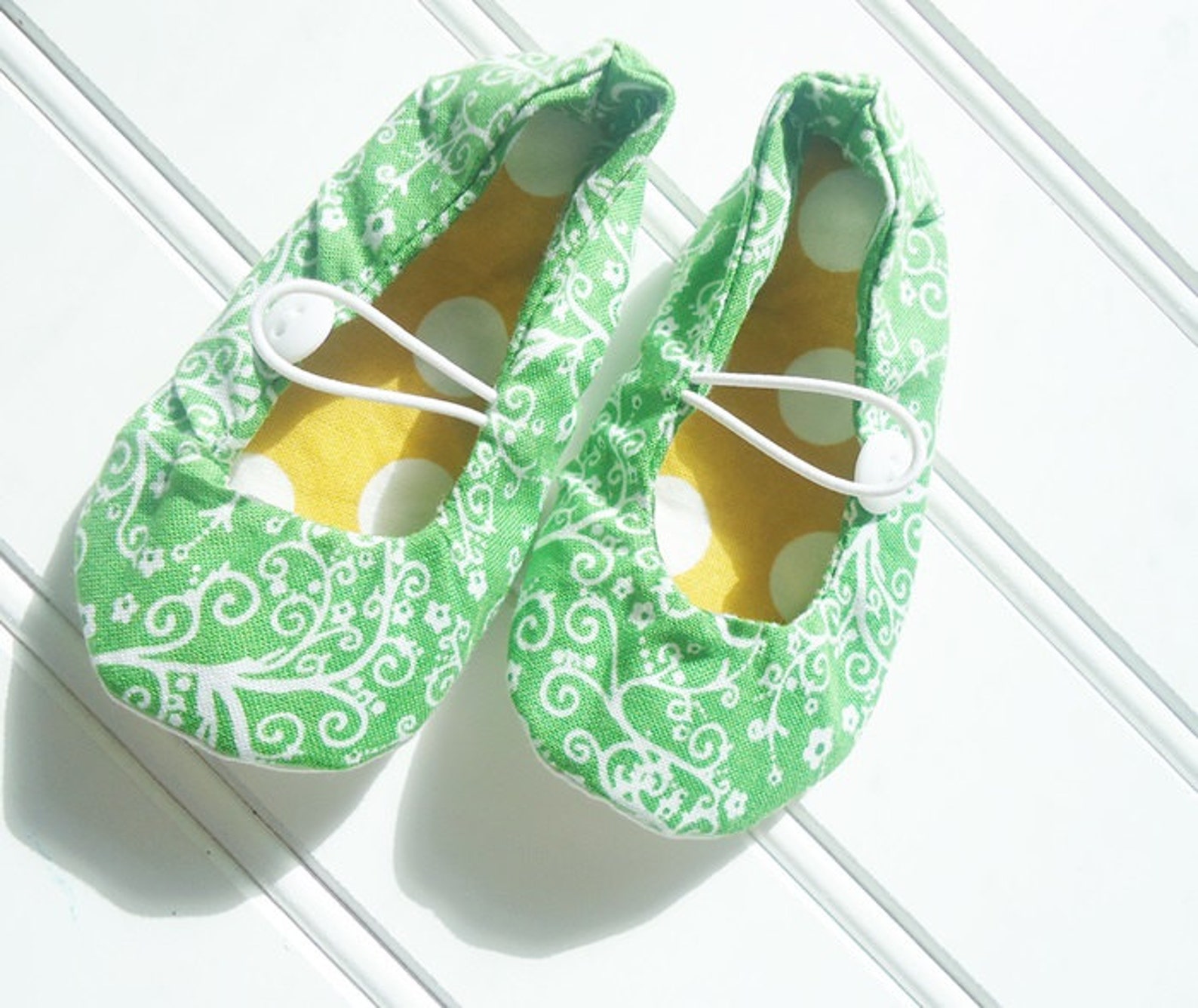 ballet flat slippers - green with white floral {size 3 months}